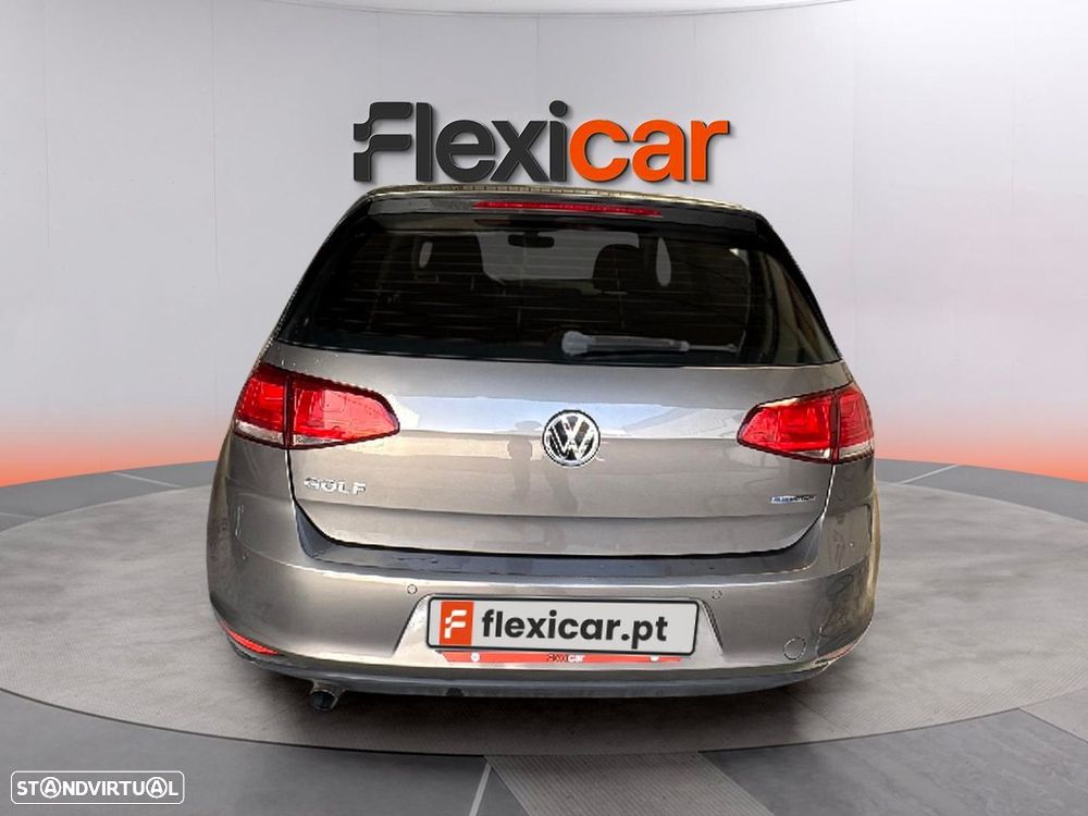 VW Golf 1.6 TDi BlueMotion Trendline - 6