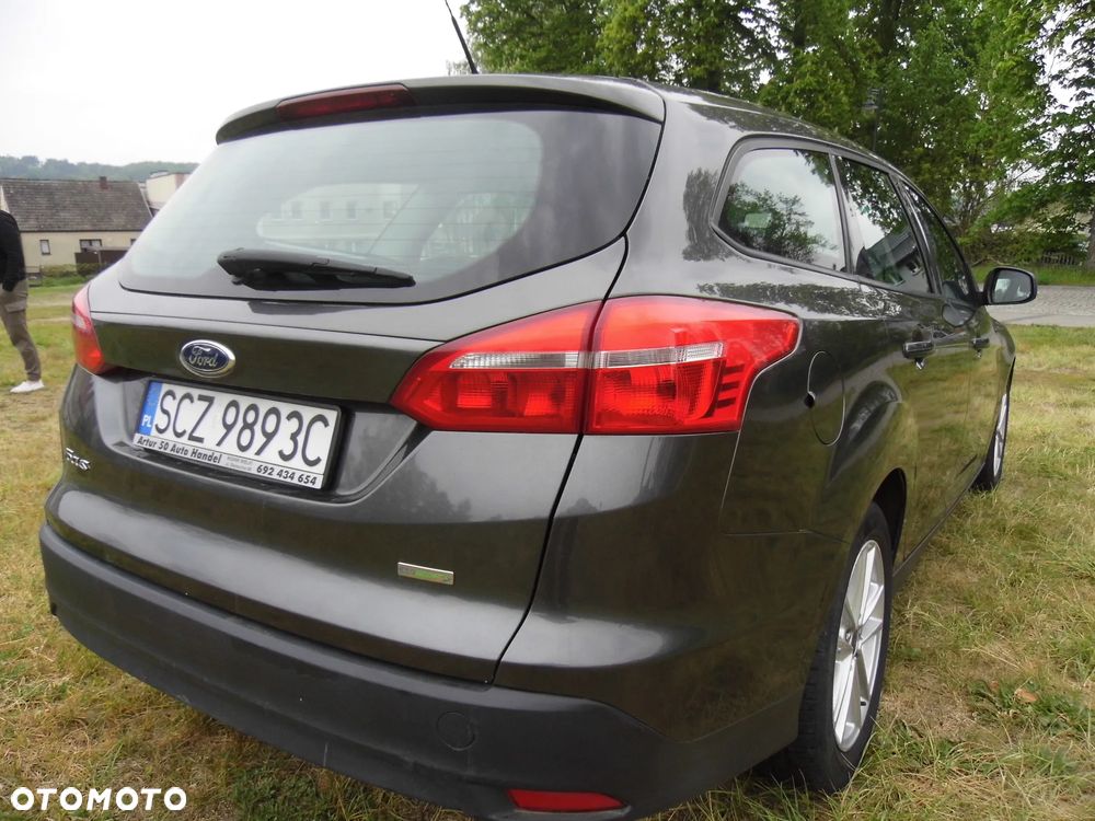 Ford Focus 1.0 EcoBoost Start-Stopp-System ACTIVE DESIGN - 9