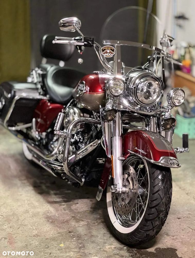 Harley-Davidson Touring Road King - 22