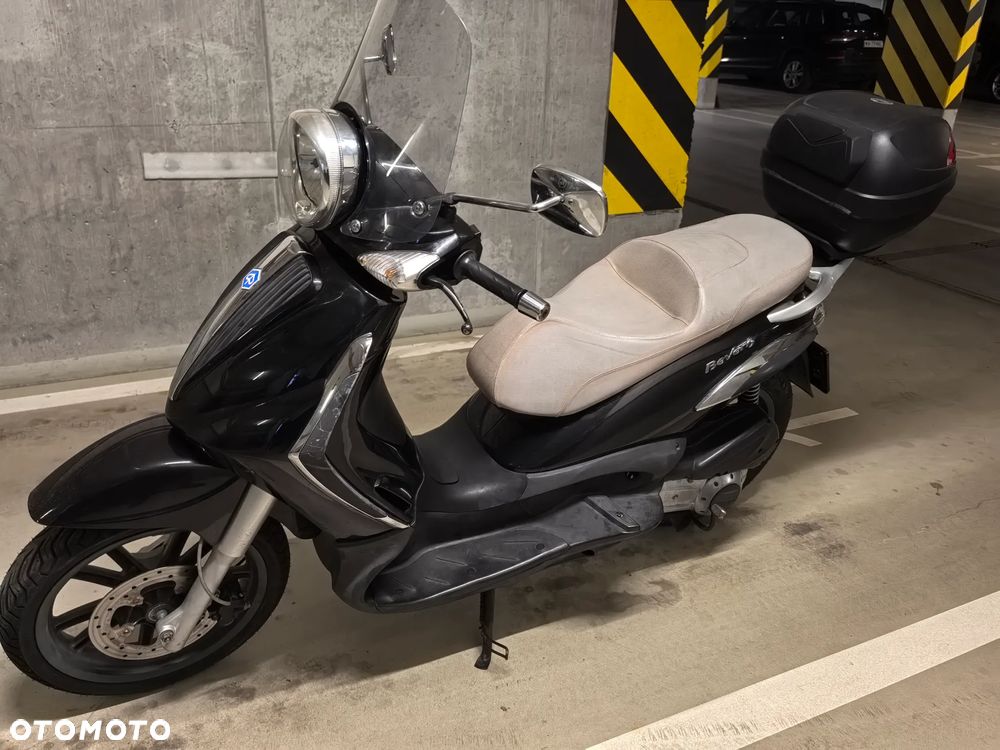 Piaggio Beverly - 2