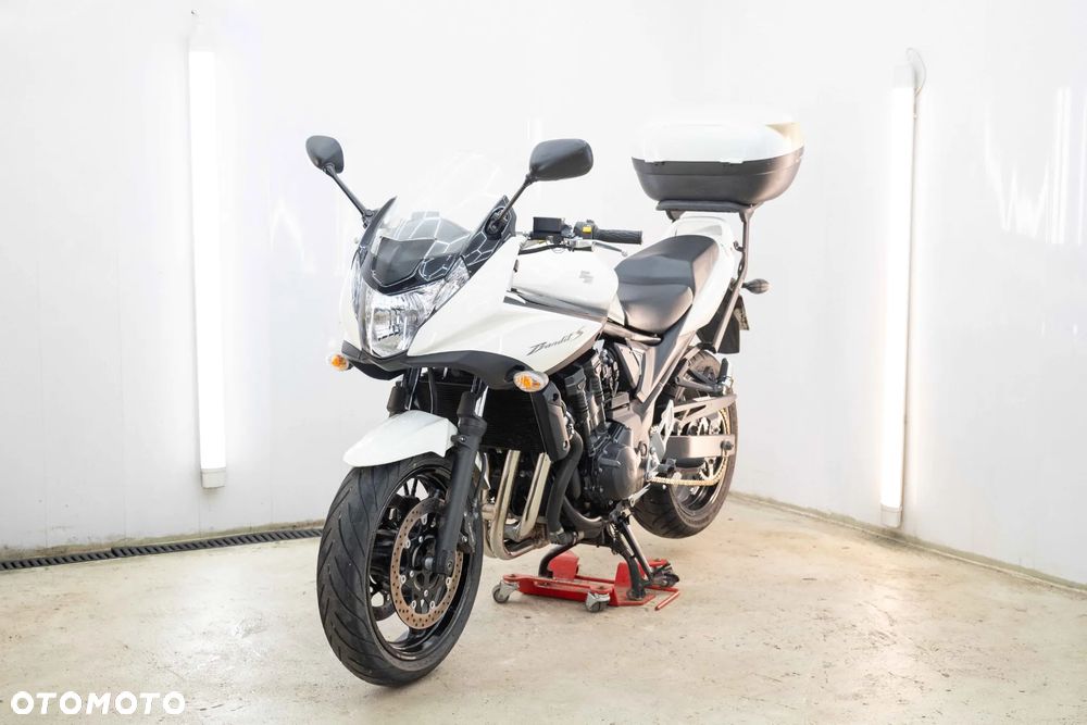Suzuki Bandit - 2