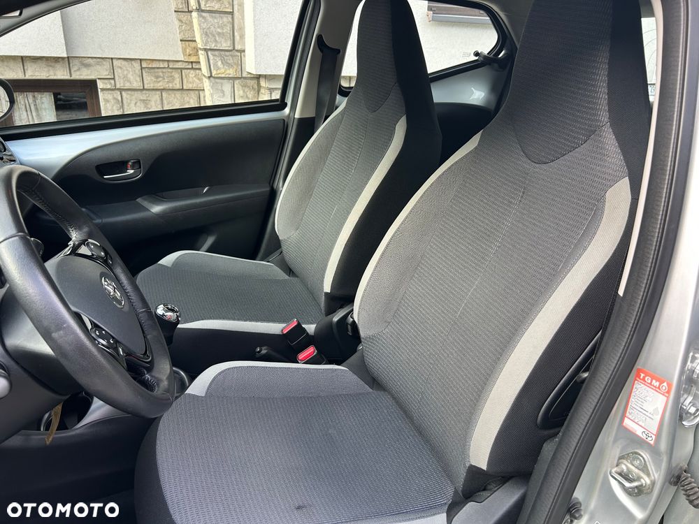 Toyota Aygo - 13