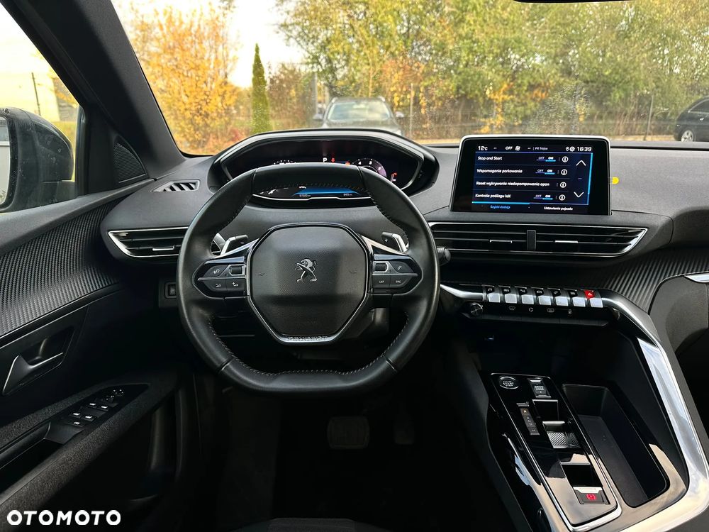 Peugeot 5008 BlueHDI 130 EAT8 Active Pack - 17