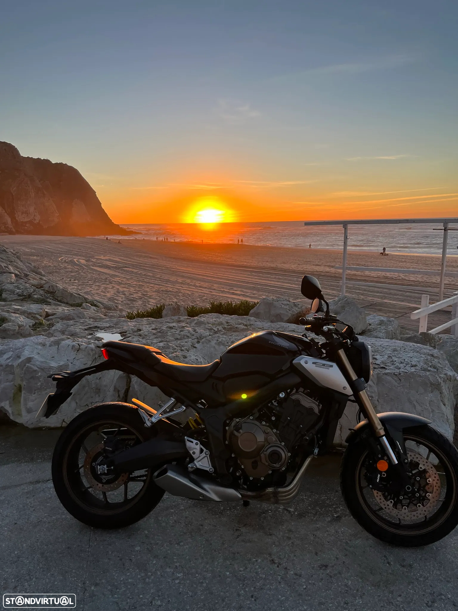 Honda CB CB650RA - 12