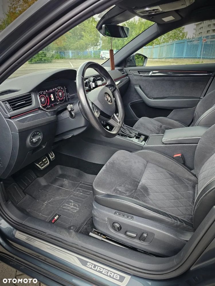 Skoda Superb 2.0 TSI 4x4 Sportline DSG - 11