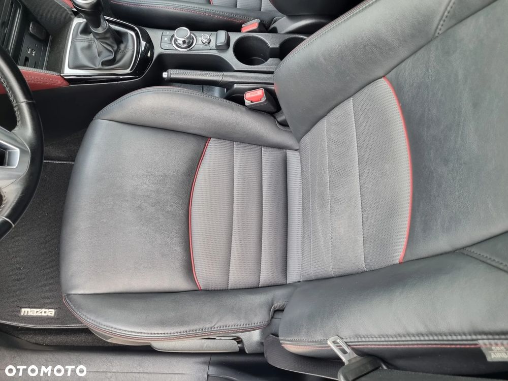 Mazda CX-3 SKYACTIV-G 120 FWD KIZOKU - 28
