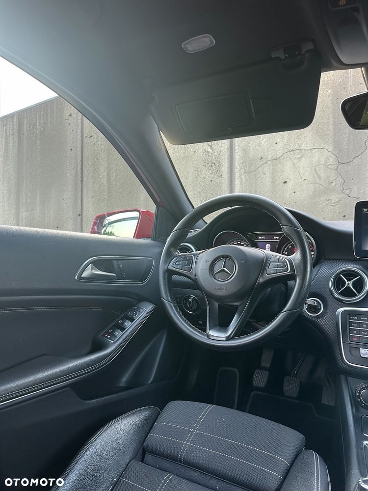 Mercedes-Benz Klasa A 180 Peak Edition - 28