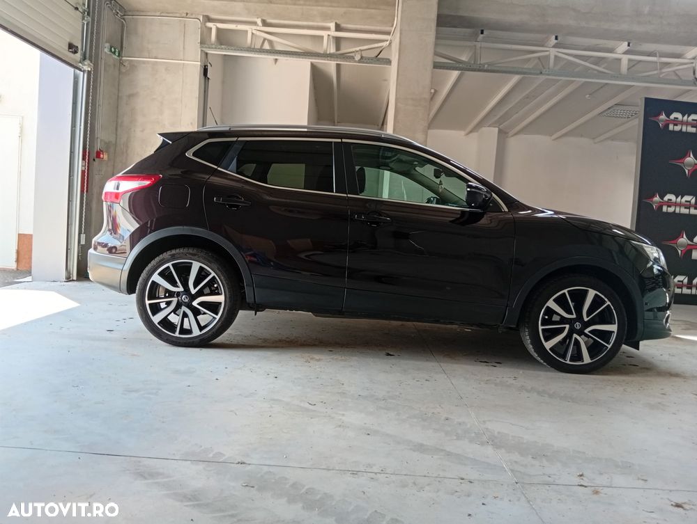 Nissan Qashqai 1.2 DIG-T Xtronic TEKNA - 8