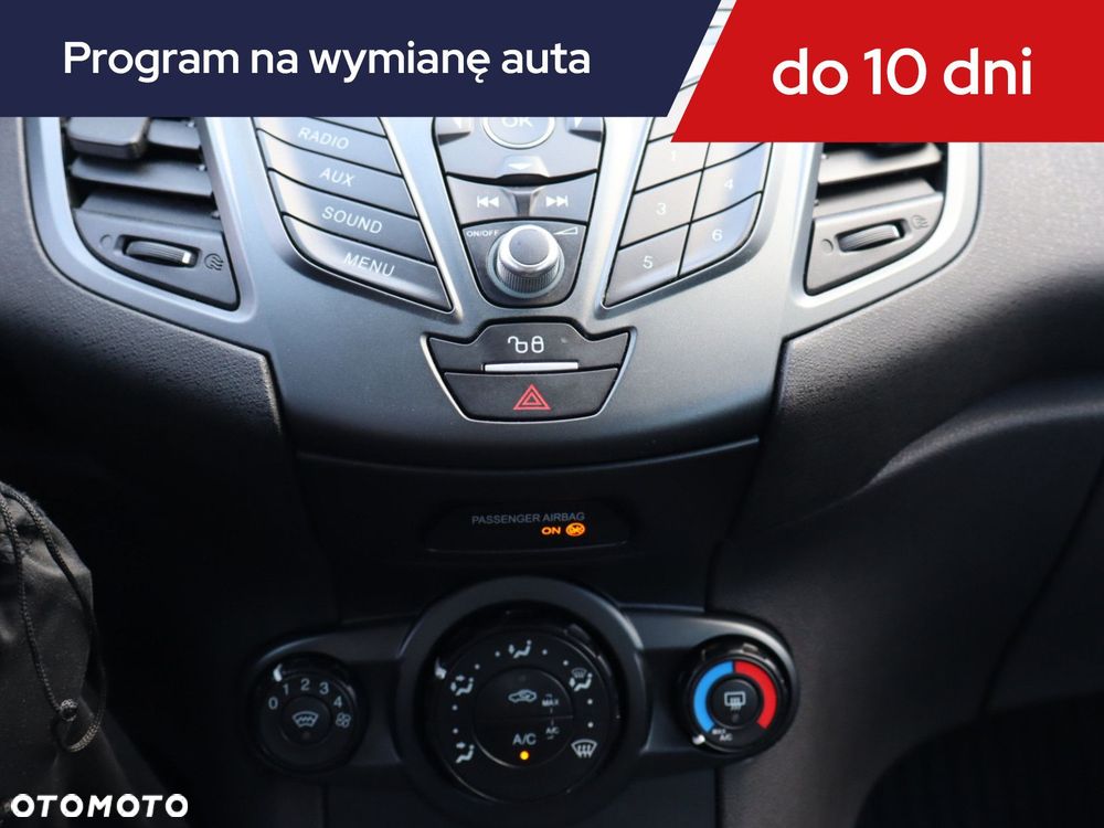 Ford Fiesta - 15