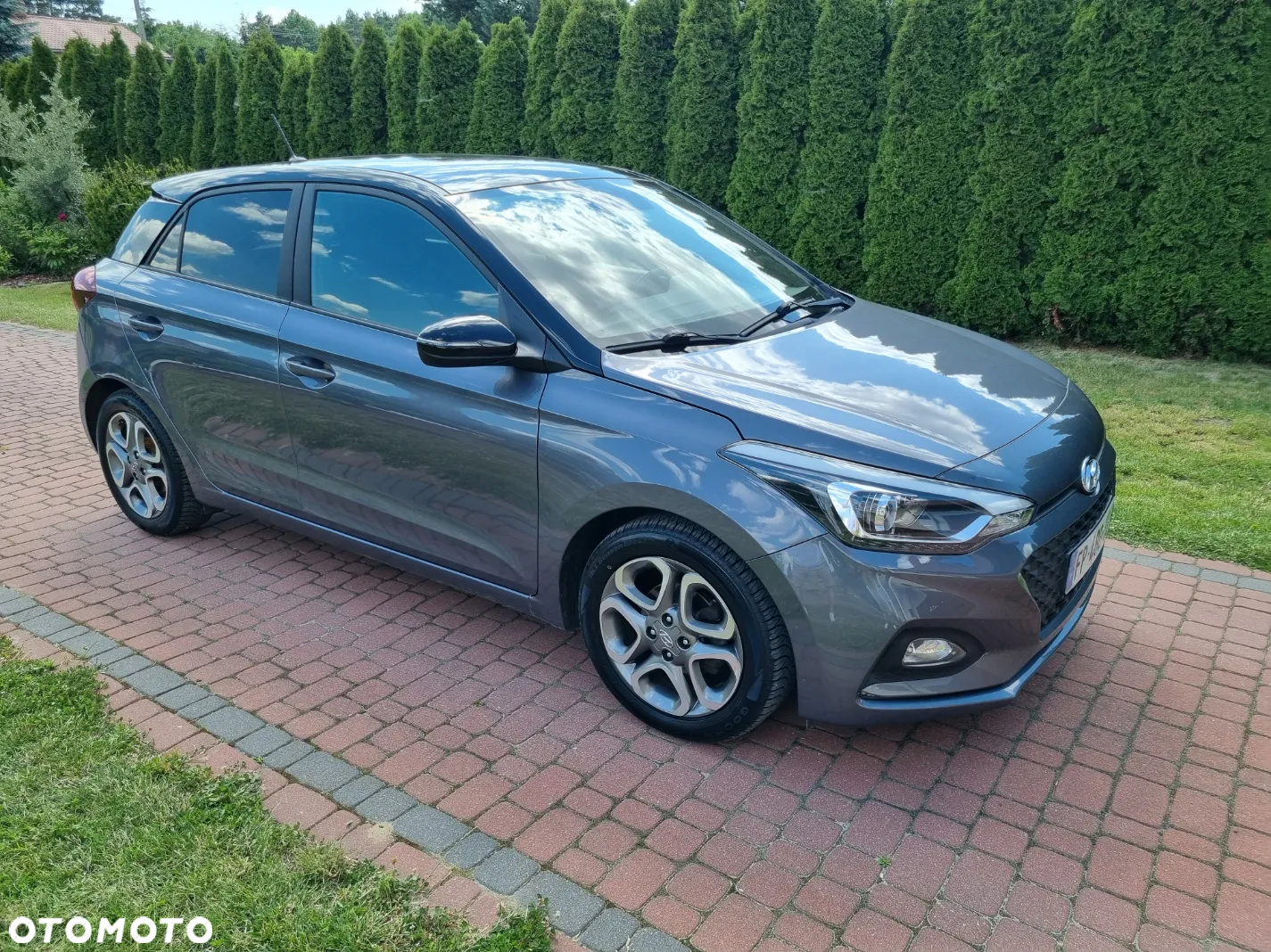 Hyundai i20 blue 1.2 Advantage+ - 10