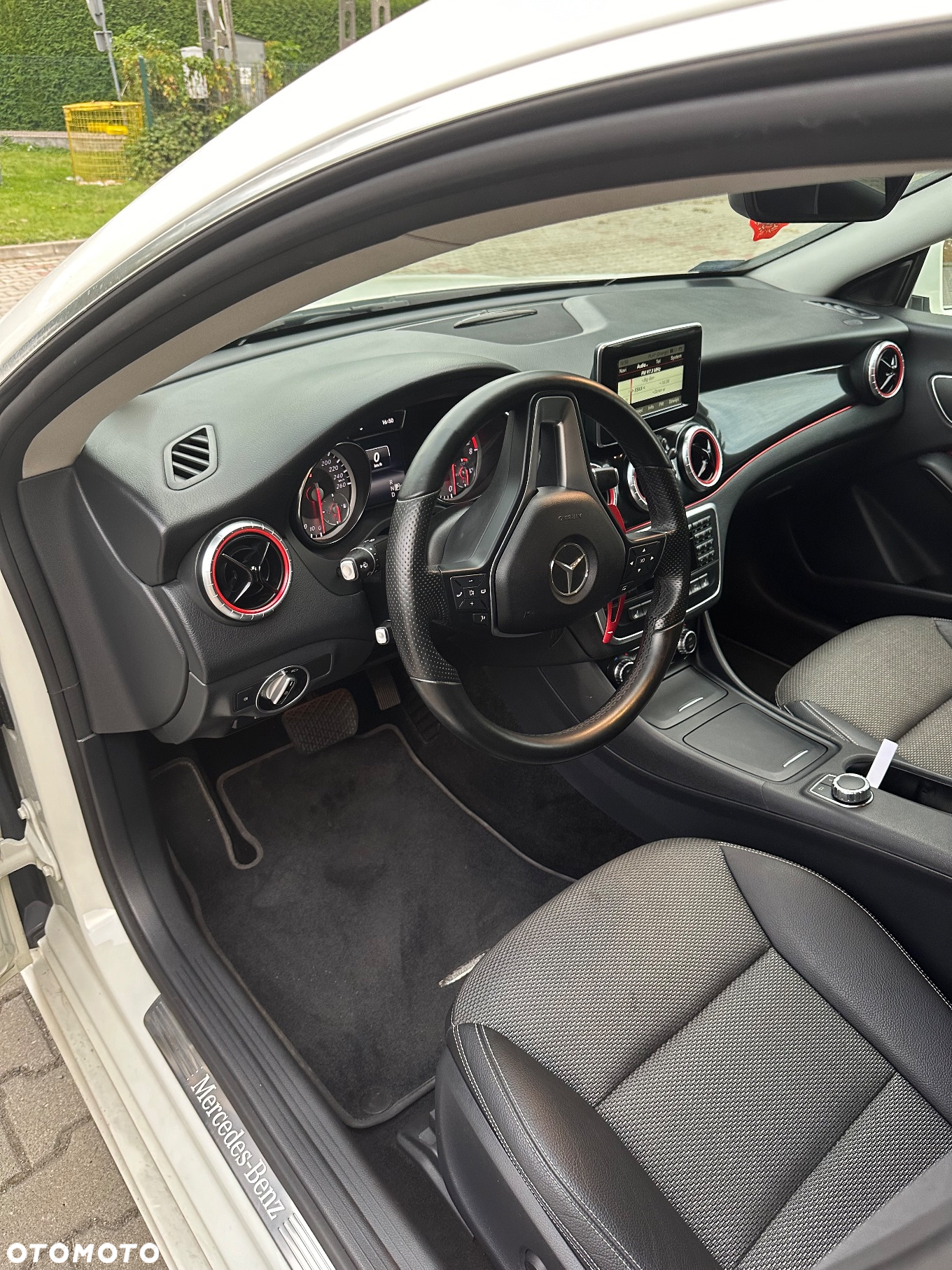 Mercedes-Benz CLA 250 4-Matic - 11
