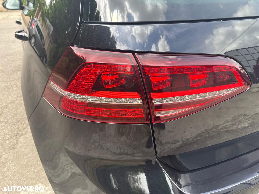 Volkswagen Golf 1.6 TDI DPF BMT DSG Comfortline - 16