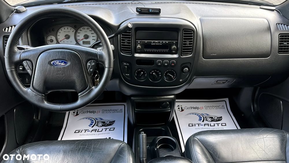 Ford Maverick 3.0 V6 Limited - 19