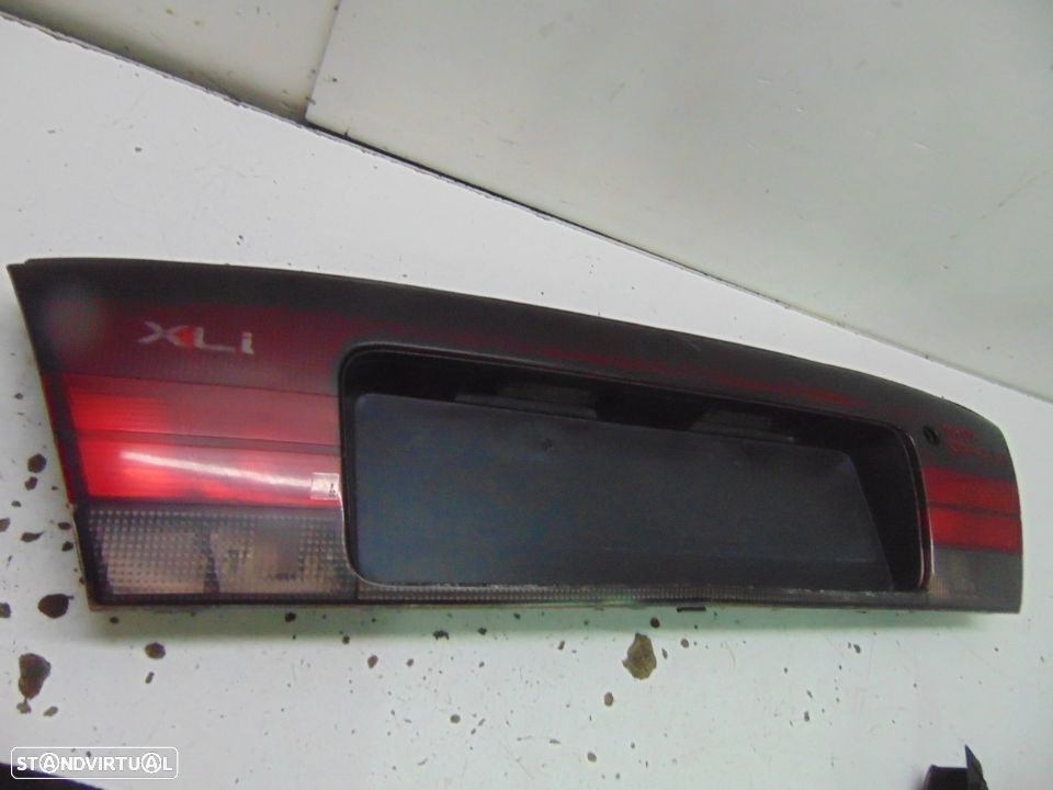 Toyota corolla xli farolins /Placa central - 9