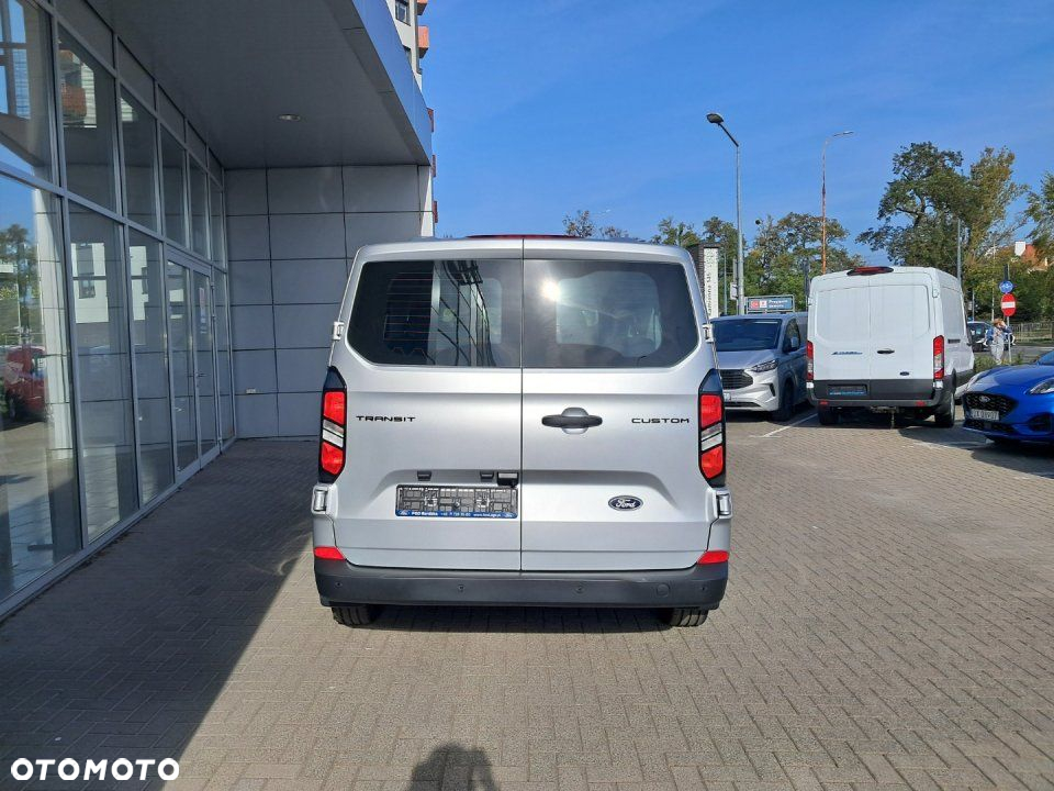 Ford Transit Custom - 6