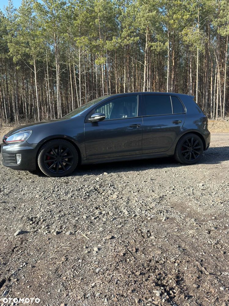 Volkswagen Golf - 3