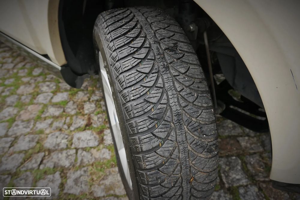 Fiat Panda 1.3 16V M-jet 4x4 Cross - 26