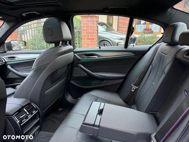 BMW Seria 5 530e iPerformance xDrive - 16