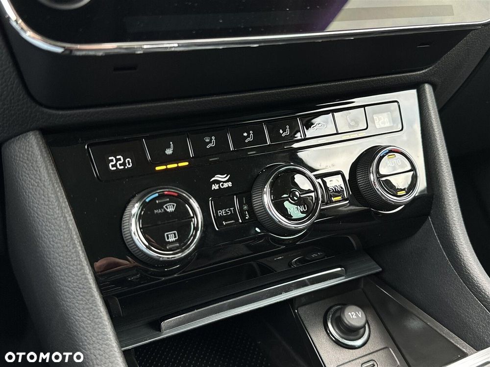 Skoda Superb 1.5 TSI Ambition DSG - 24