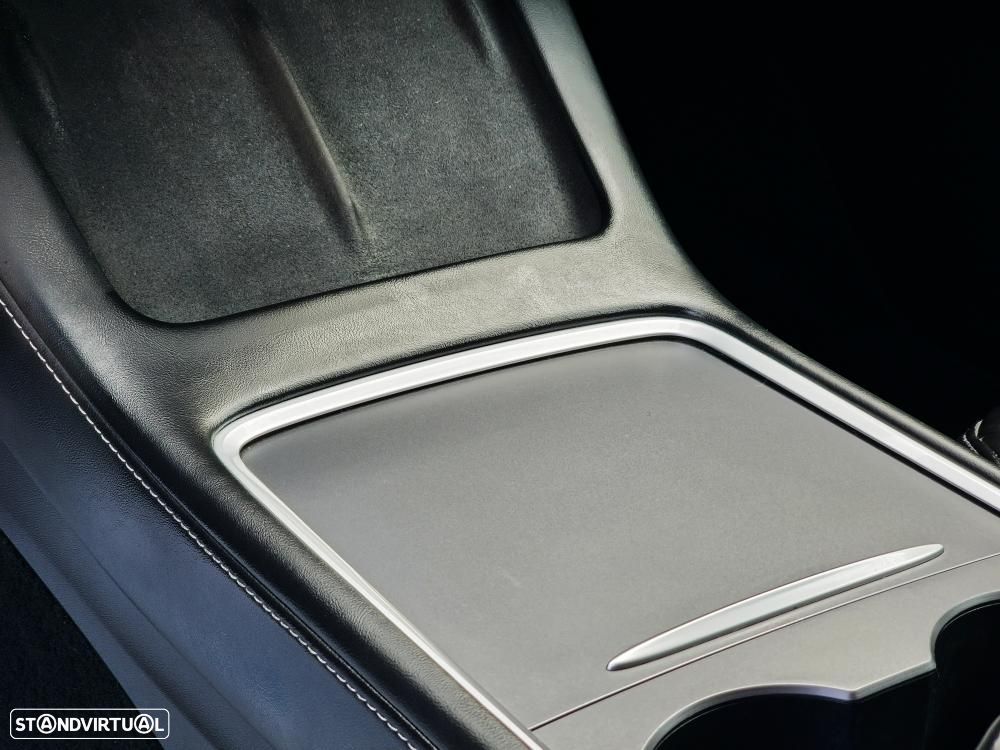 Tesla Model 3 Tração Traseira - 16