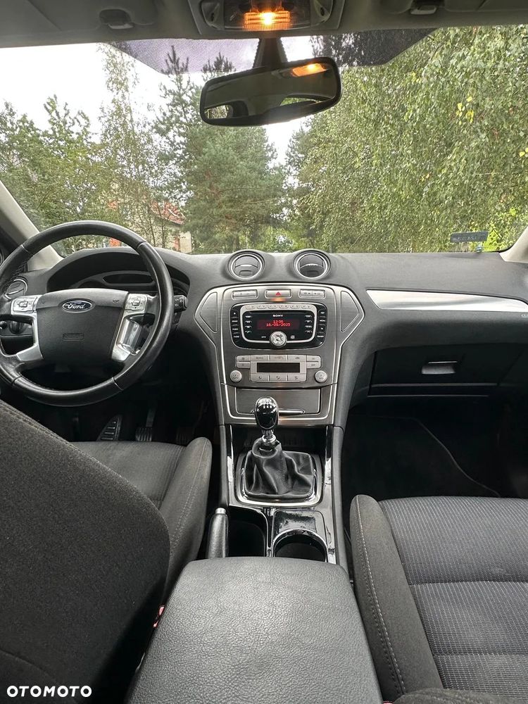 Ford Mondeo 2.0 TDCi Titanium - 18