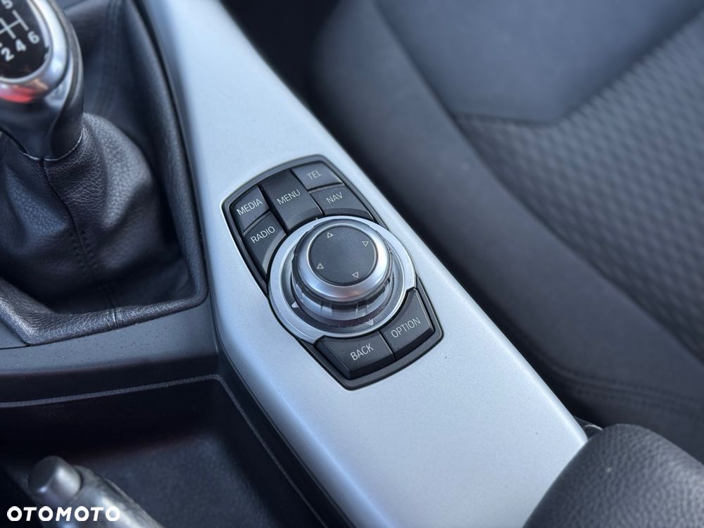 BMW Seria 1 118d - 34