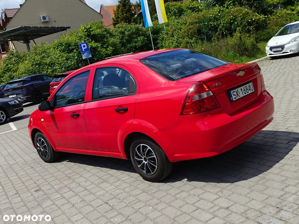 Chevrolet Aveo 1.2 Plus - 11