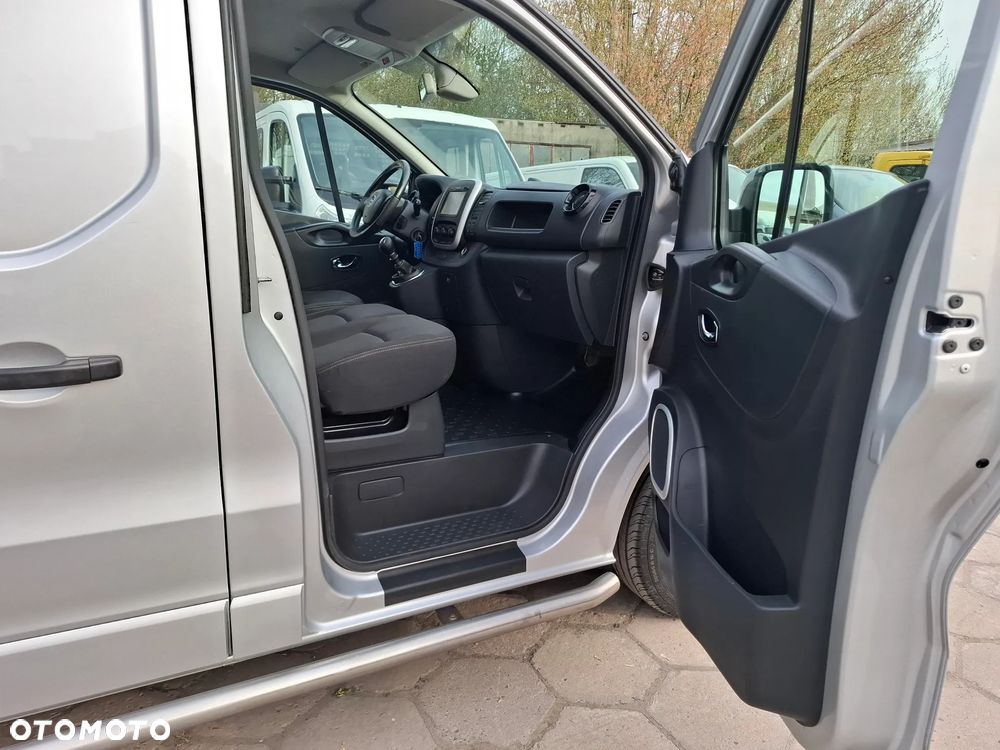 Opel VIVARO 2015 1.6CDTI 120KM KLIMA 3osobowy - 16
