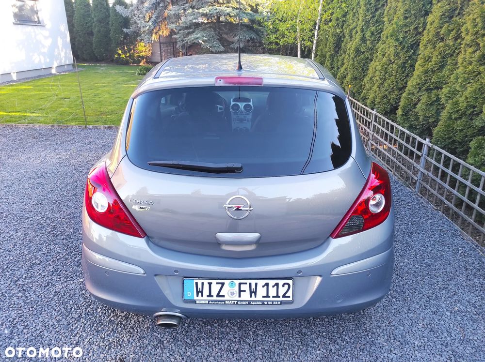 Opel Corsa 1.4 16V Satellite - 5