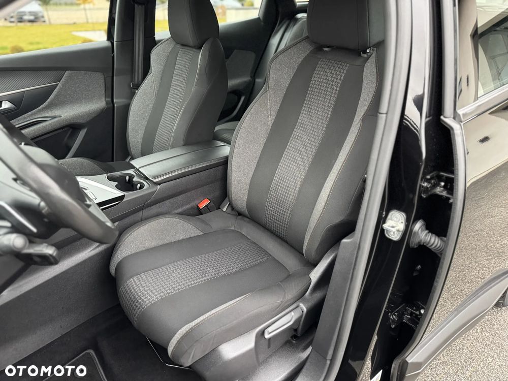 Peugeot 3008 BlueHDi 130 Stop & Start EAT8 Allure Business-Paket - 18