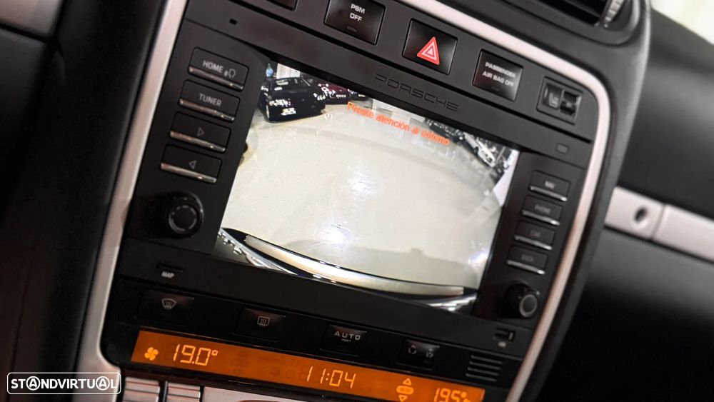 Porsche Cayenne Turbo - 24