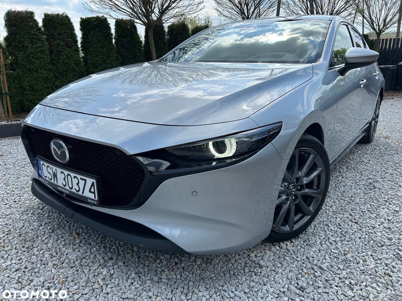 Mazda 3 e-SKYACTIV-G 2.0 M HYBRID 150 HOMURA - 1