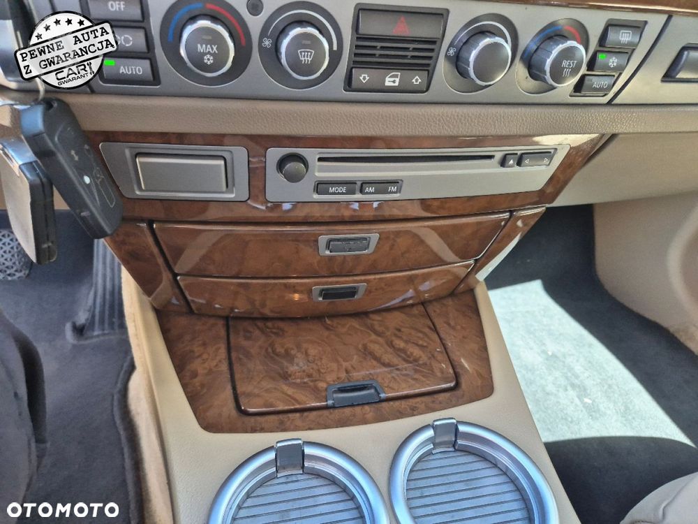 BMW Seria 7 - 30