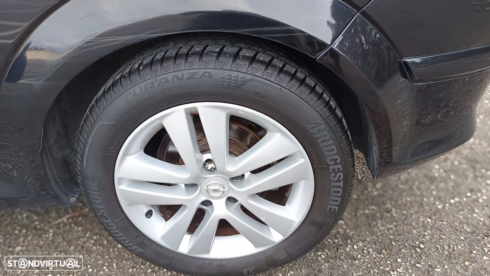 Opel Astra GTC 1.7 CDTI - 10