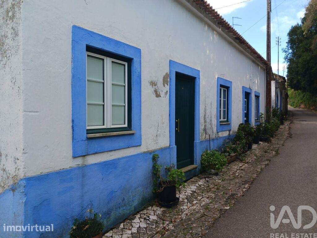 Casa / Villa T2 em Caldas da Rainha - Nossa Senhora do Pópulo, Coto e - Grande imagem: 2/27