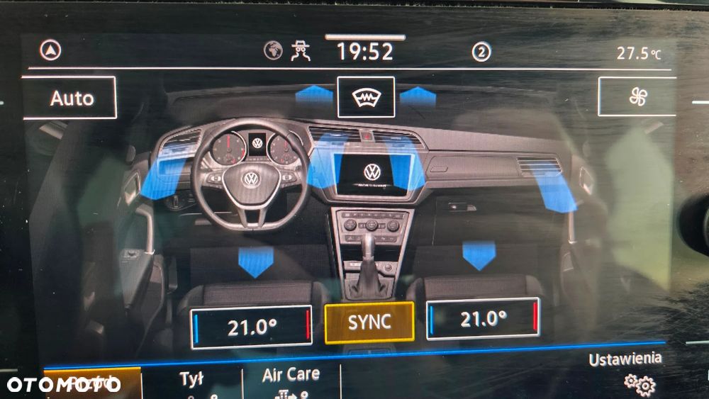 Volkswagen Touran 1.5 TSI EVO Comfortline Plus - 20