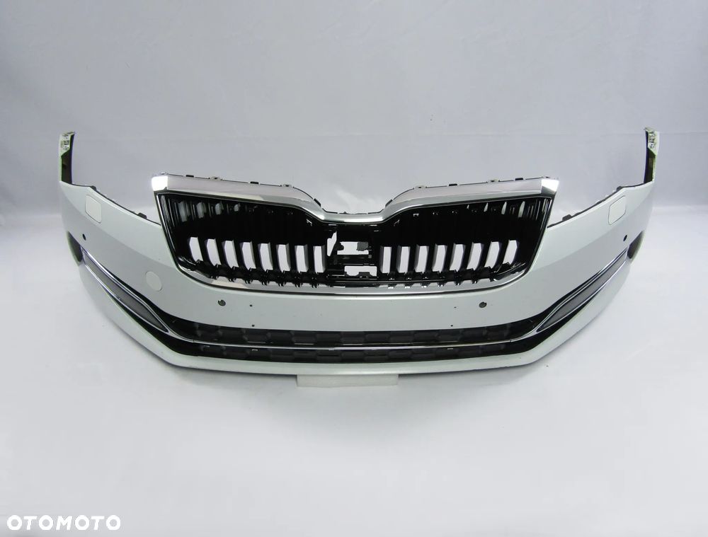 Zderzak przedni Skoda Superb 19 - 24 Spryskiwacze / Pdc-4 LS9R - 5