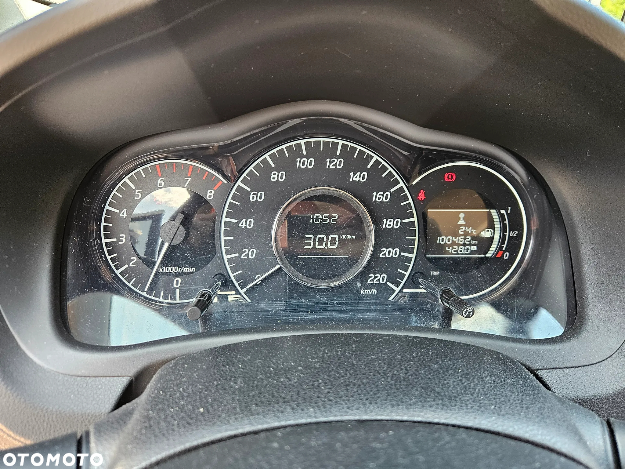 Nissan Note - 11
