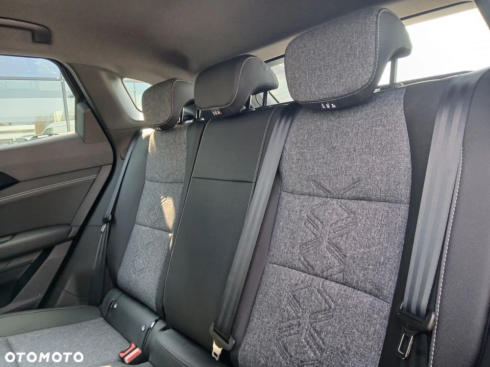 Renault Austral 1.3 TCe mHEV Evolution - 15