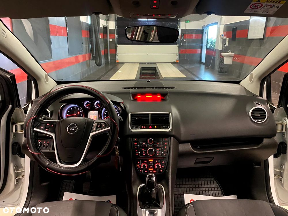 Opel Meriva 1.4 T Cosmo S&S - 16
