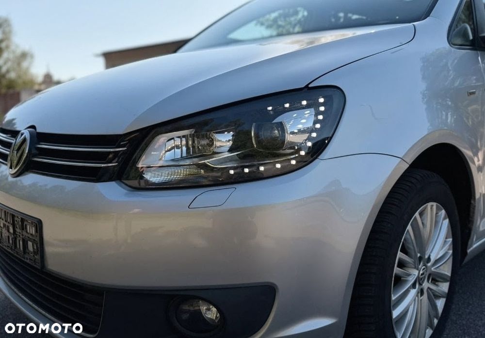 Volkswagen Touran - 5