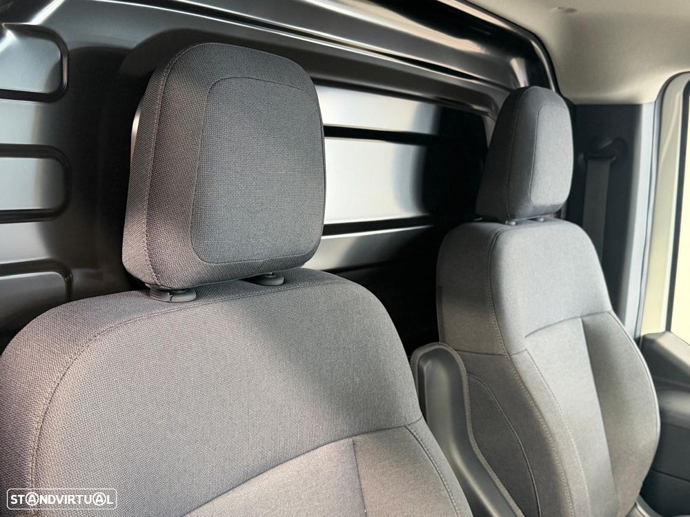 Kia PV5 71.2 kWh L2H1 + V2L - 21