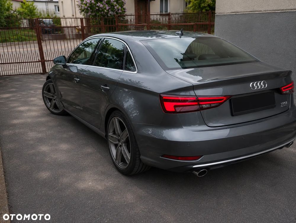 Audi A3 Limousine 2.0 TFSI quattro S tronic design - 3