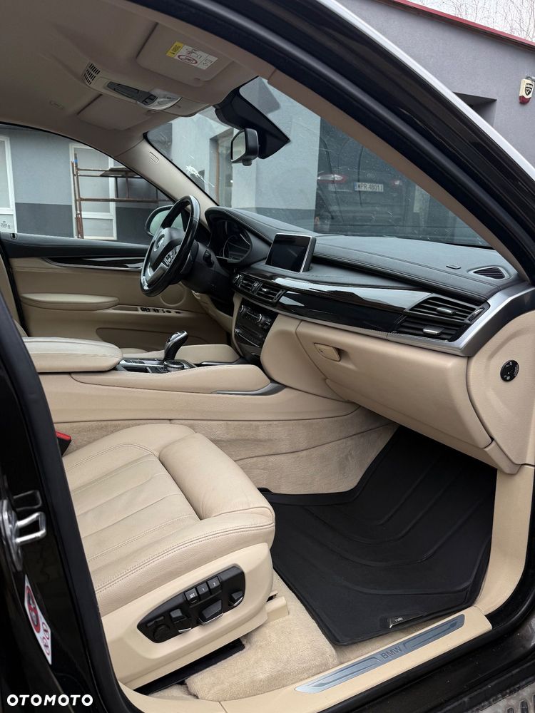 BMW X6 xDrive40d - 16