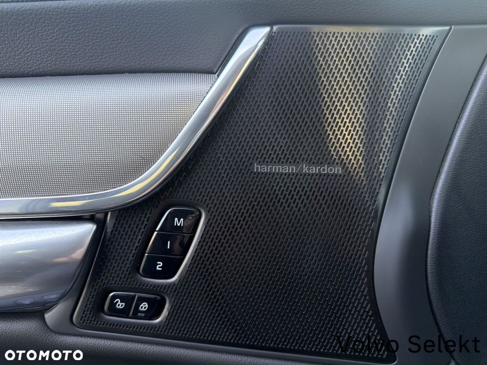Volvo S90 - 23