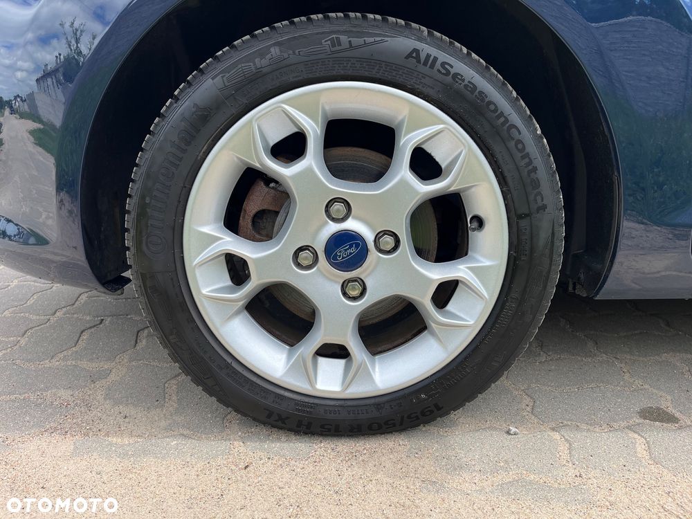 Ford Fiesta 1.4 Titanium - 32