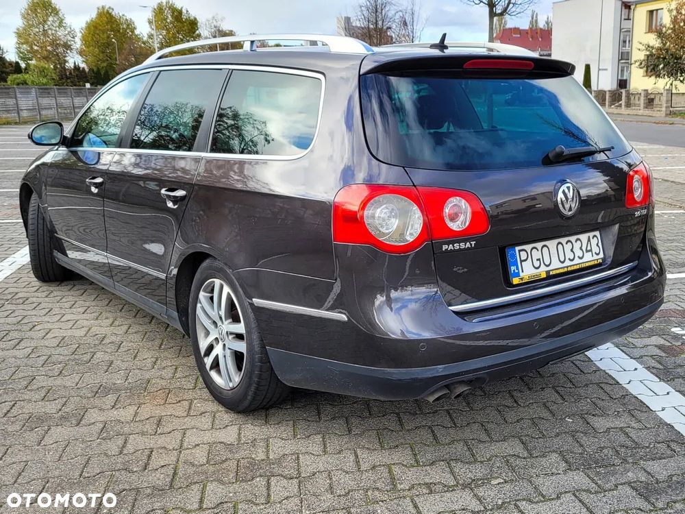 Volkswagen Passat 2.0 TDI DPF Highline - 5