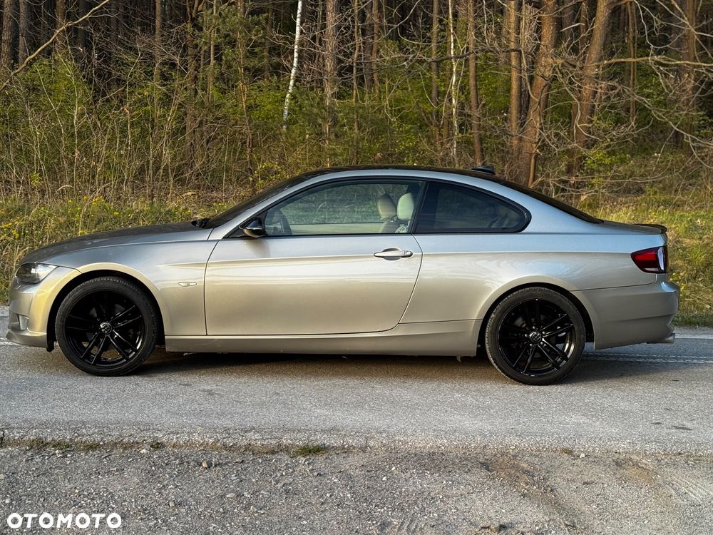 BMW Seria 3 320d - 5