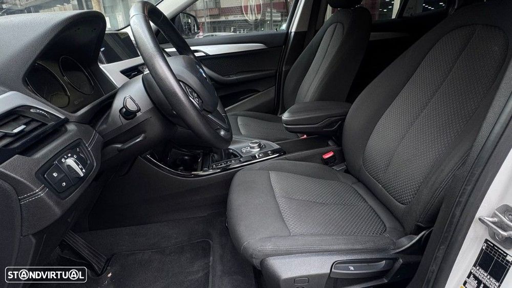 BMW X2 25 e xDrive Advantage - 9