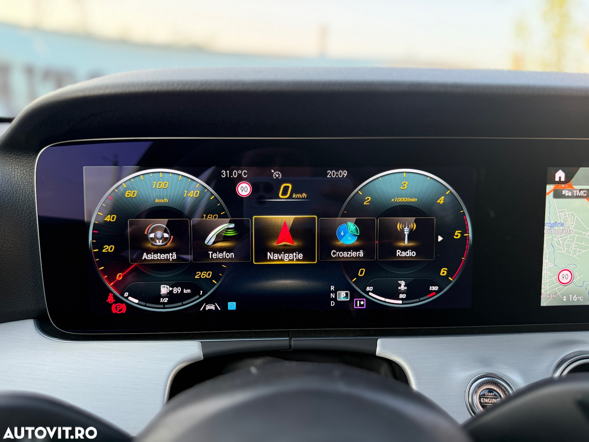 Mercedes-Benz E 220 d T 9G-TRONIC Avantgarde - 27